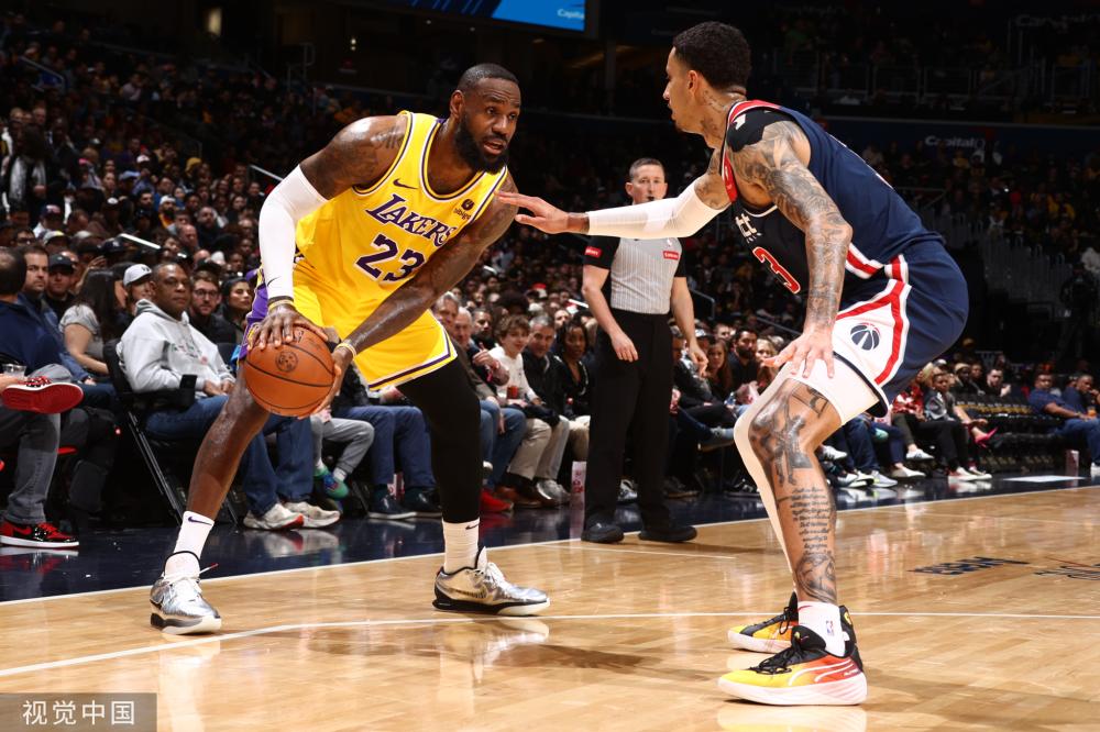 媒体人纷纷 媒体人纷纷