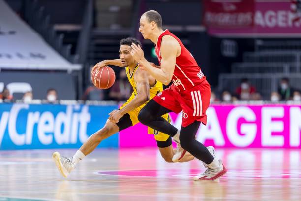 像是莫布里 像是莫布里