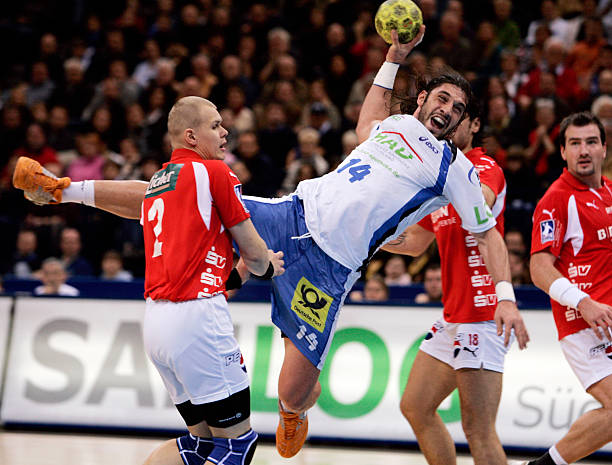 绩不稳定 绩不稳定