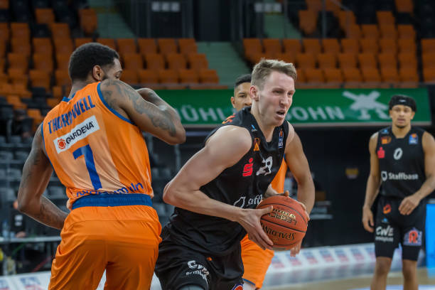 者的防线时 者的防线时